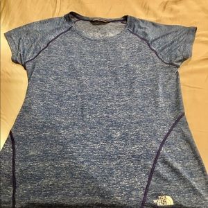 Women’s North Face Shirt